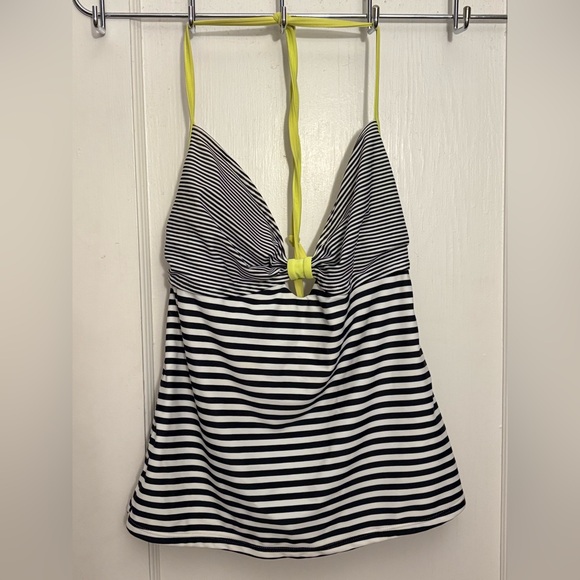 Old Navy halter tankini top - Picture 1 of 5